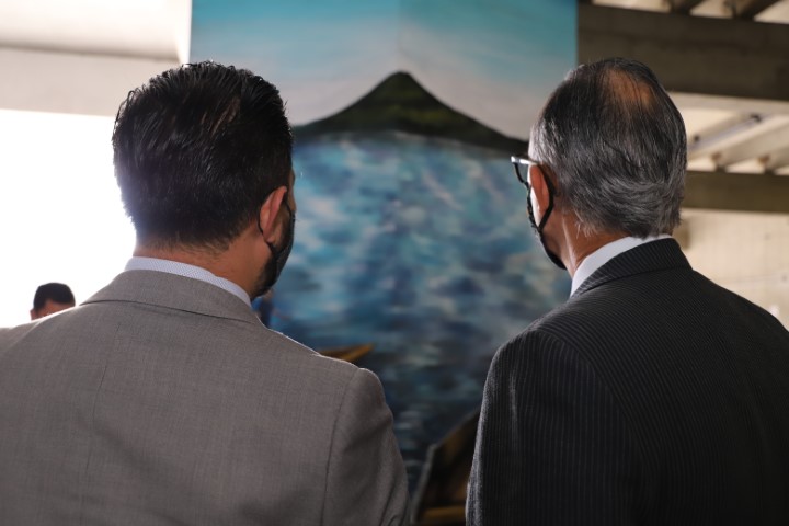 INGUAT Y LA DGAC INAUGURAN COLORidOS MURALES PARA BRINDAR  UNA BIENVENidA AL TURISTA