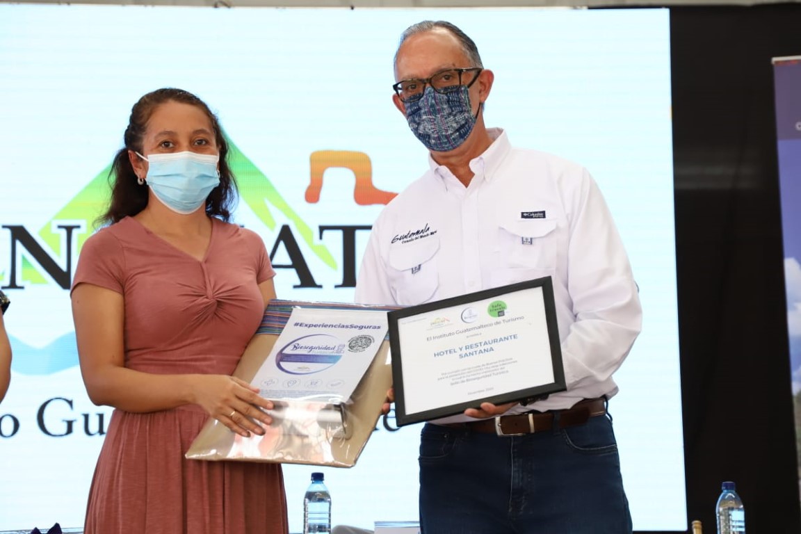 INGUAT ENTREGA SELLO DE BIOSEGURidAD TURÍSTICA EN PETÉN