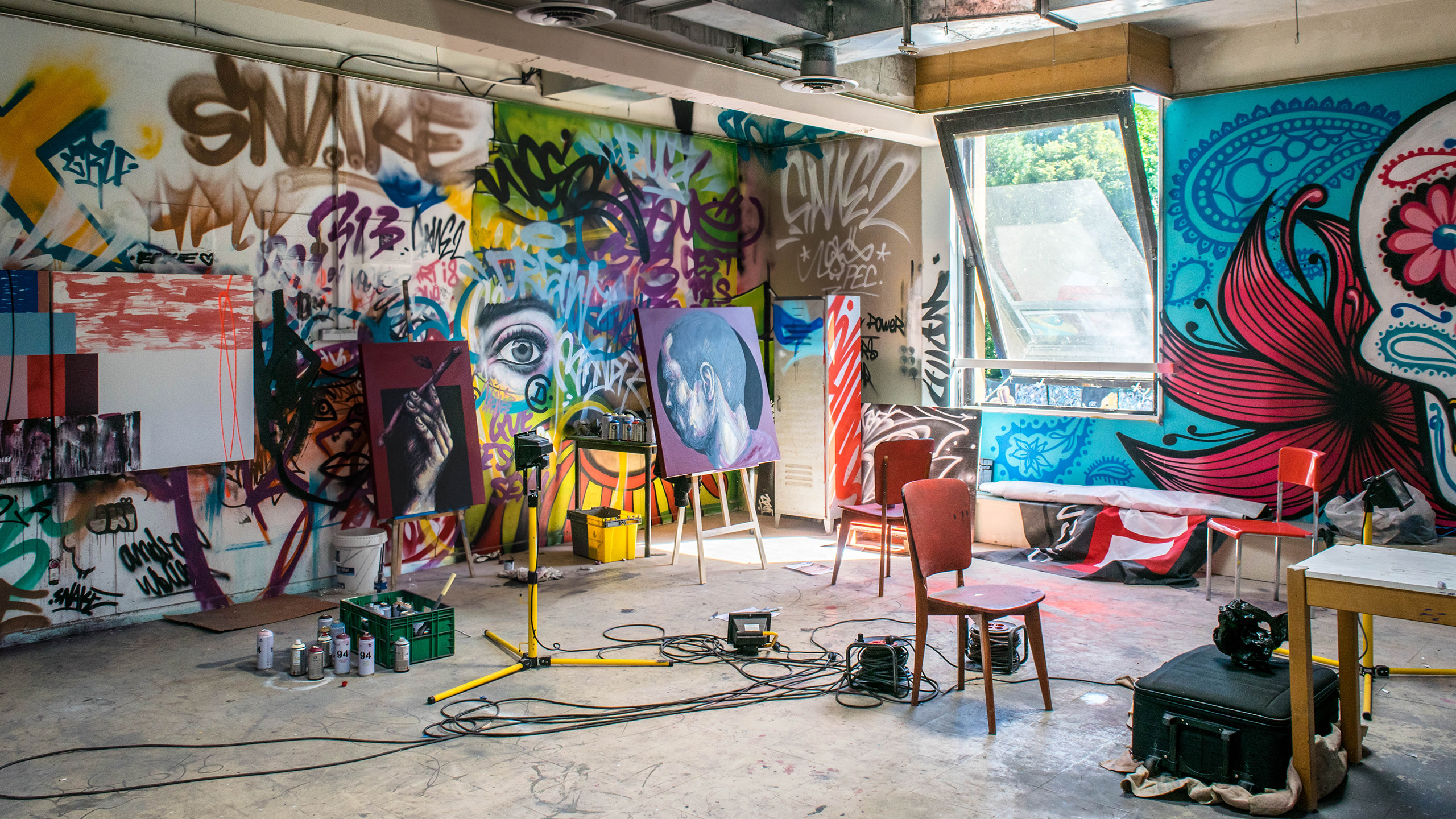 This Is What the Art Studios of the Famous Artists Look Like